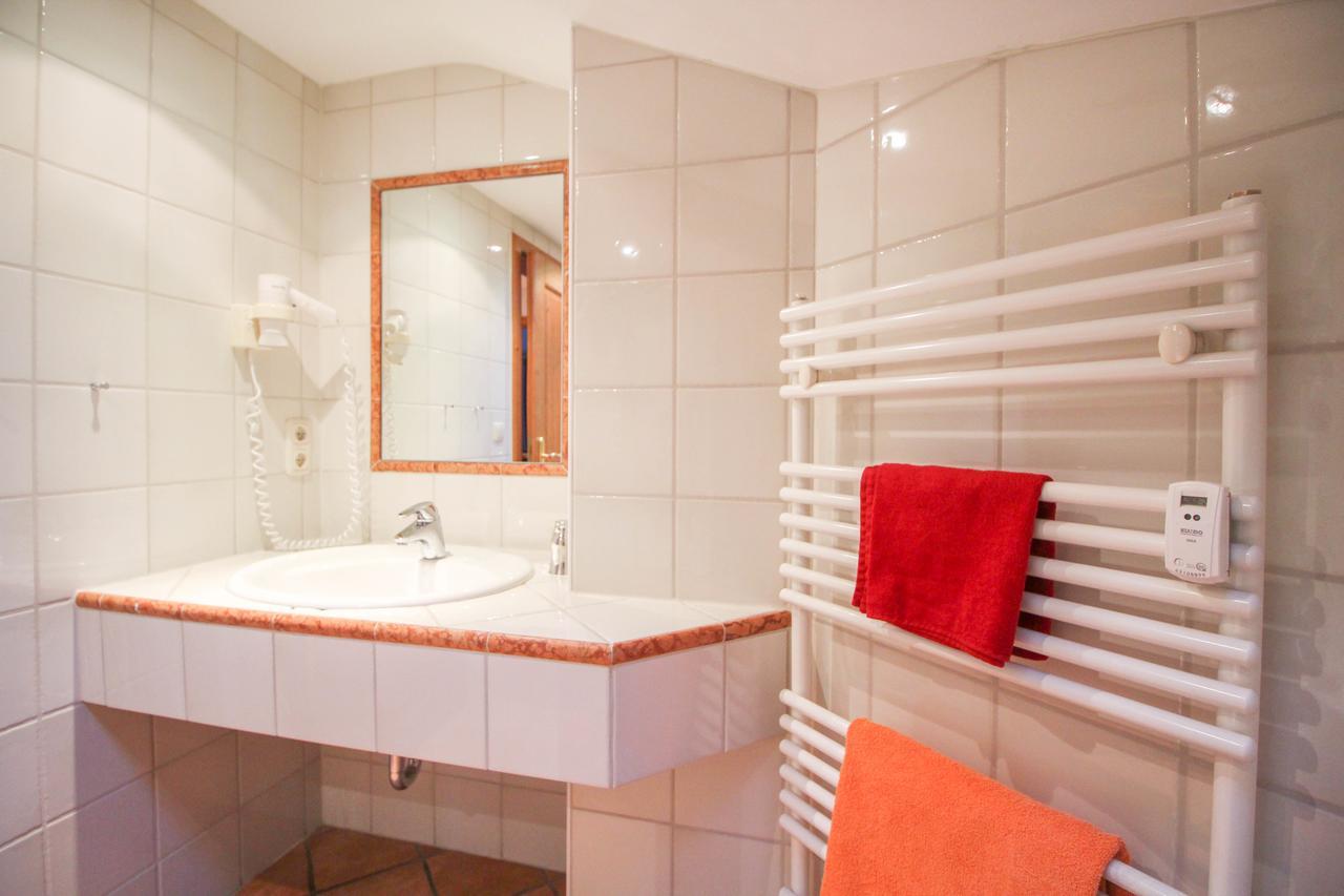 Apartments- Und Ferienhaus Anton Гарміш-Партенкірхен Екстер'єр фото