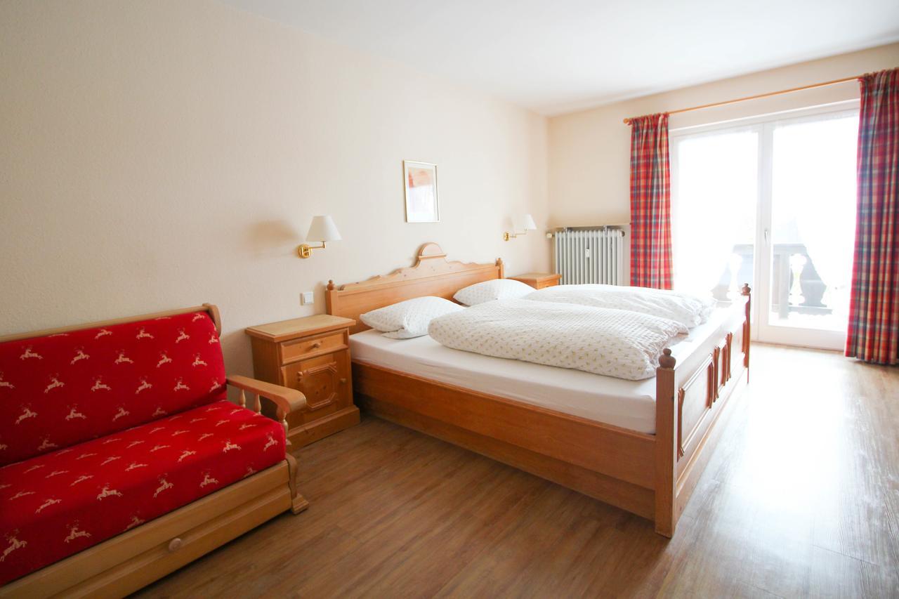 Apartments- Und Ferienhaus Anton Гарміш-Партенкірхен Екстер'єр фото